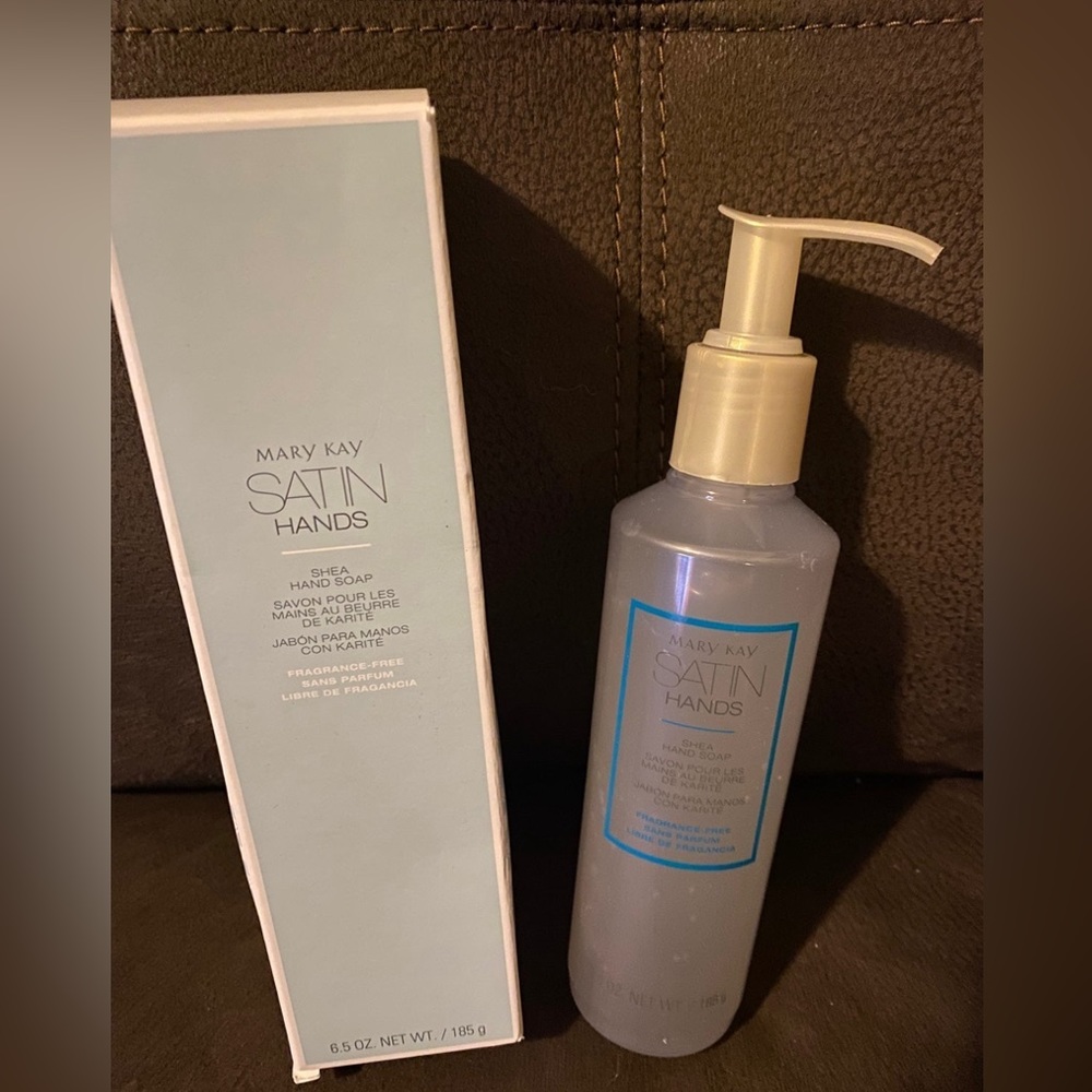 NWOT-Fragrance Free - Mary Kay Satin Hands Soap